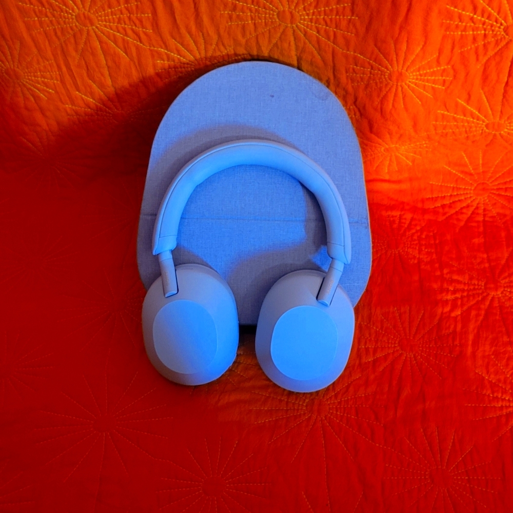 Sony WH-1000XM5